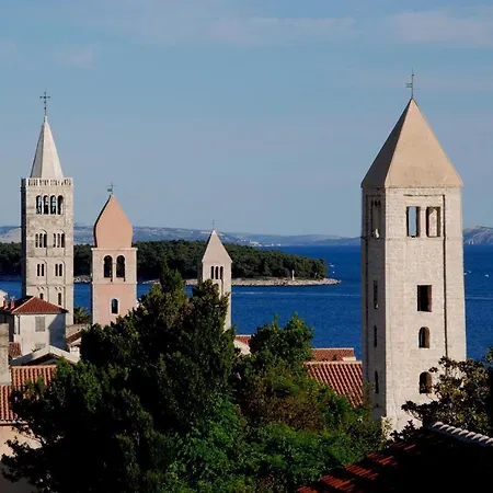 Holiday In Barbat/insel Rab 17652 Case de vacanță *